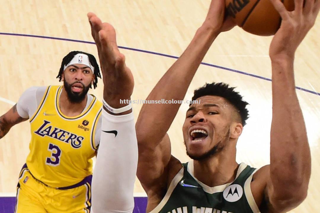 雄鹿横扫湖人，字母哥全场高效送出好球