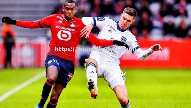 里尔队新援助攻逆转,球迷欢呼不已 里尔队新援助攻逆转,球迷欢呼不已