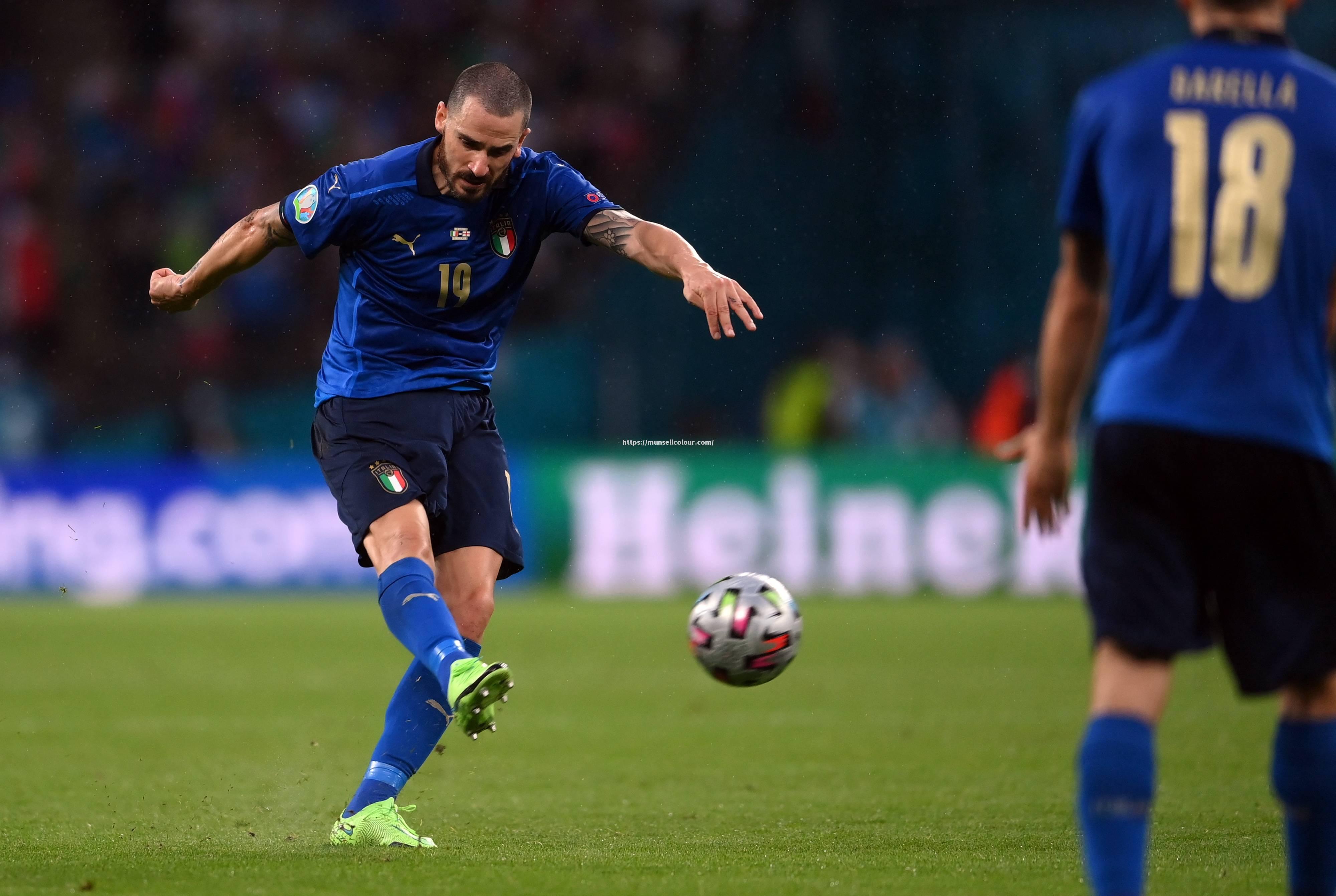 瑞士队在国际足球赛事中表现抢眼