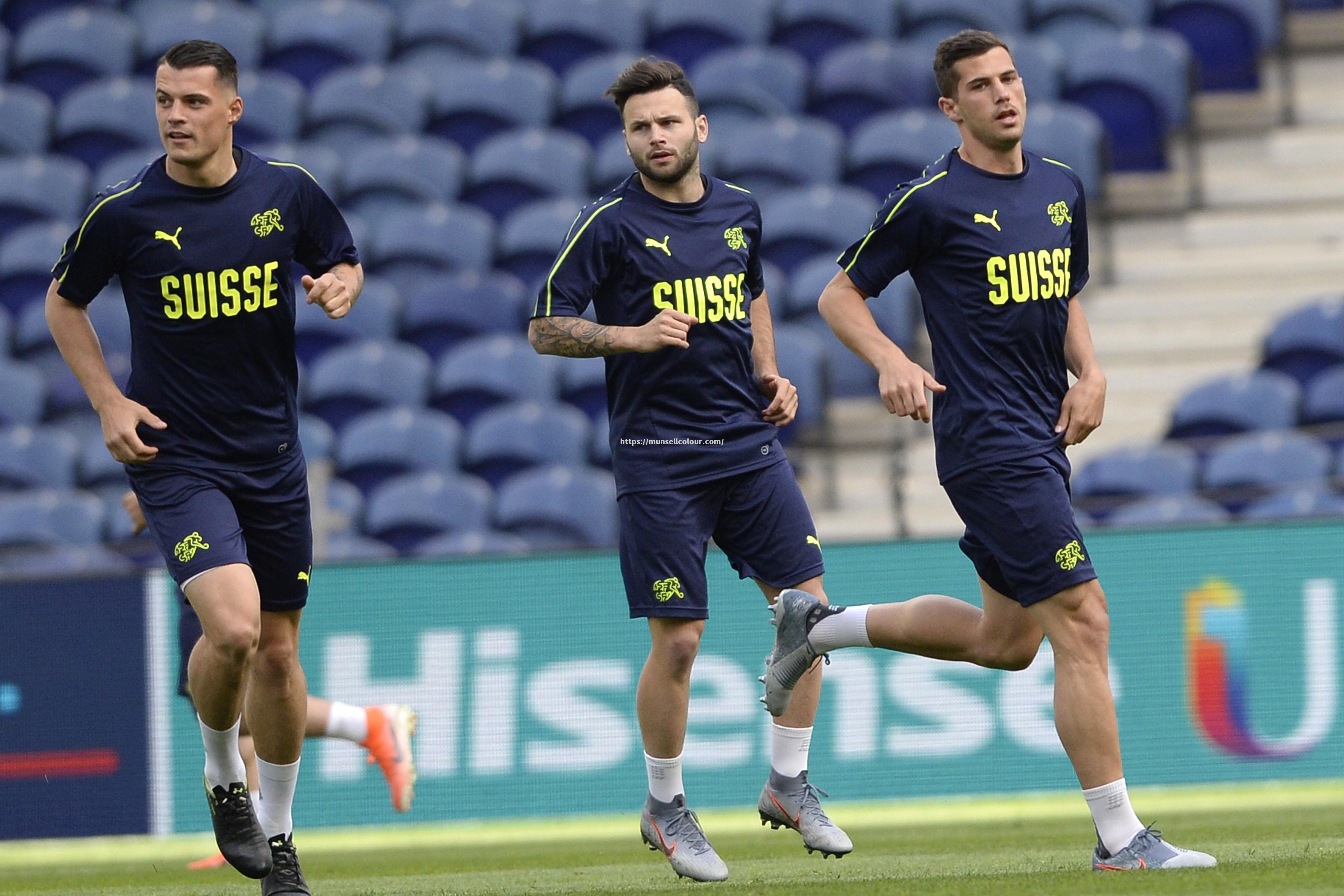 瑞士队在国际足球赛事中表现抢眼