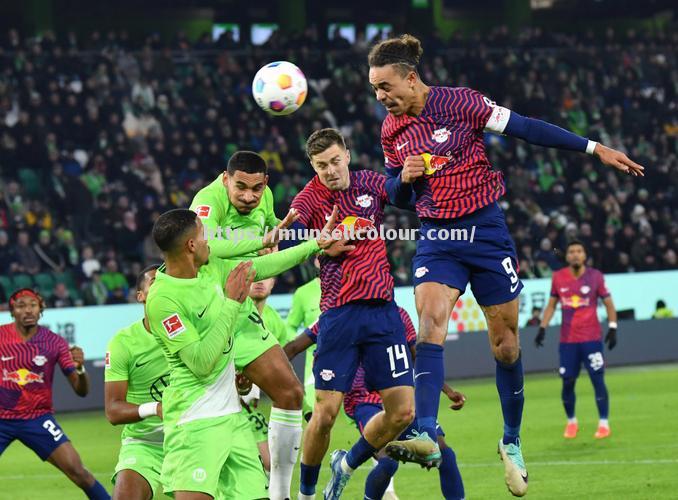 星空体育-拜仁客场大胜奥格斯堡，继续领跑德甲