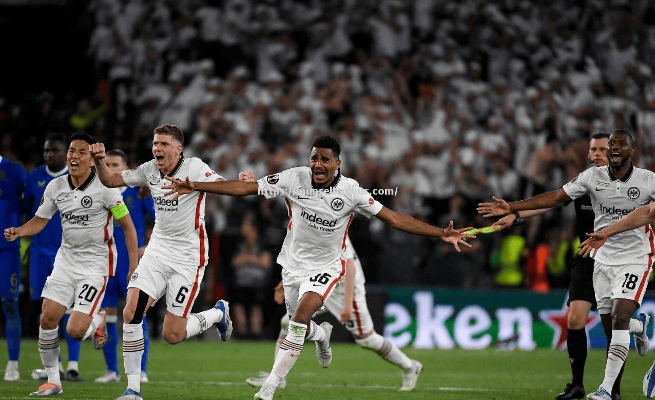 柏林联合主场击败美因茨，继续领跑德甲